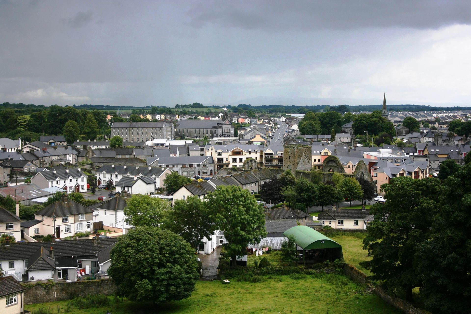 Nezbední čuníci dobývají Irsko, kapitola VII. – Cashel je smrdutej Ghost Town